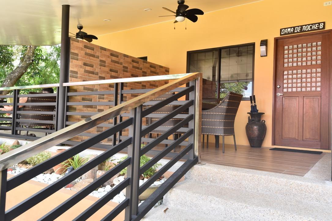 Nauvoo Farm Resort Magalang Exterior foto